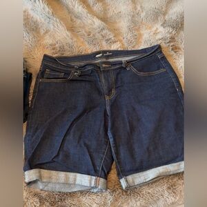Old Navy size 12 denim shorts